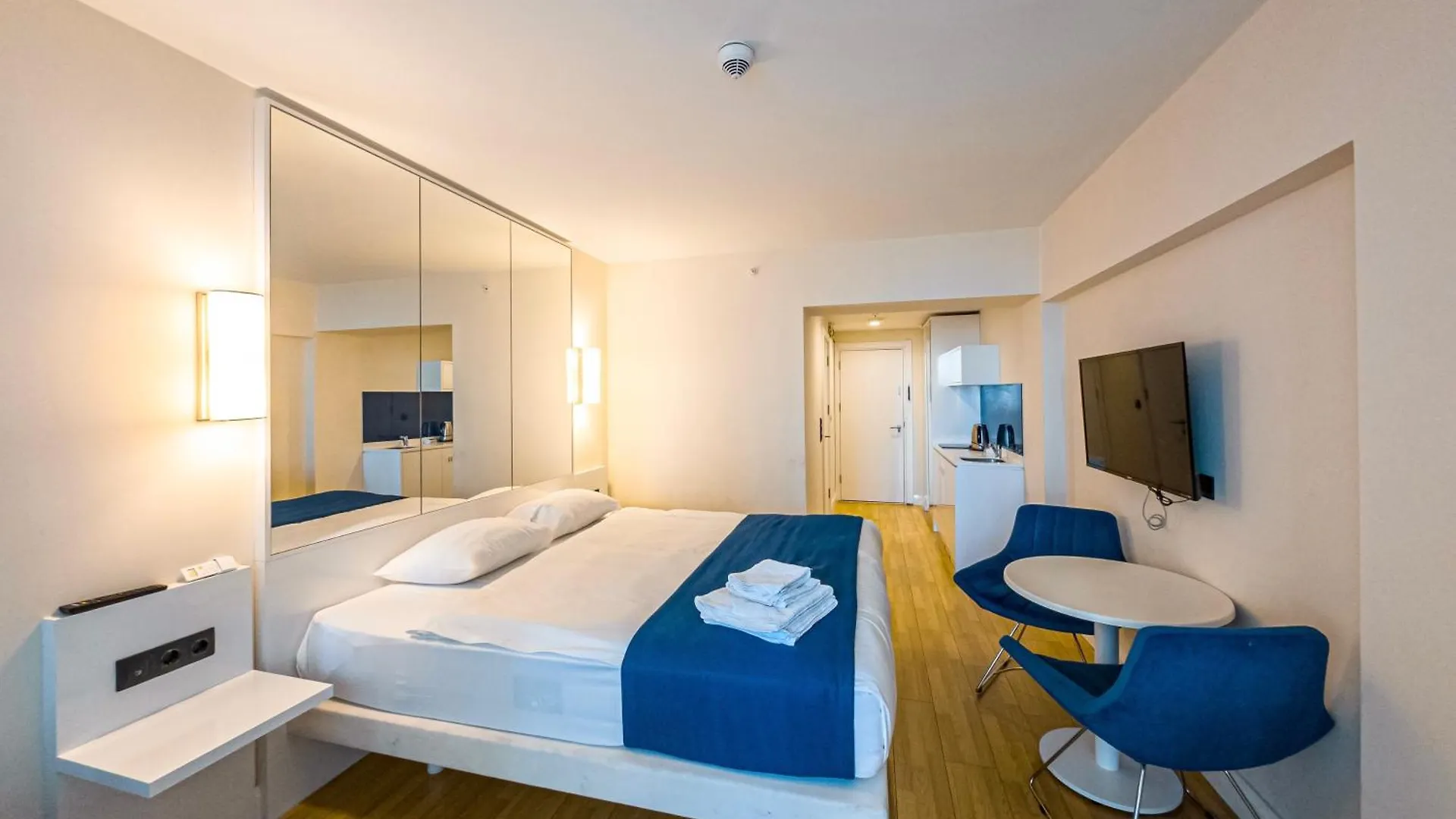 Awesome View Apartments Batumi